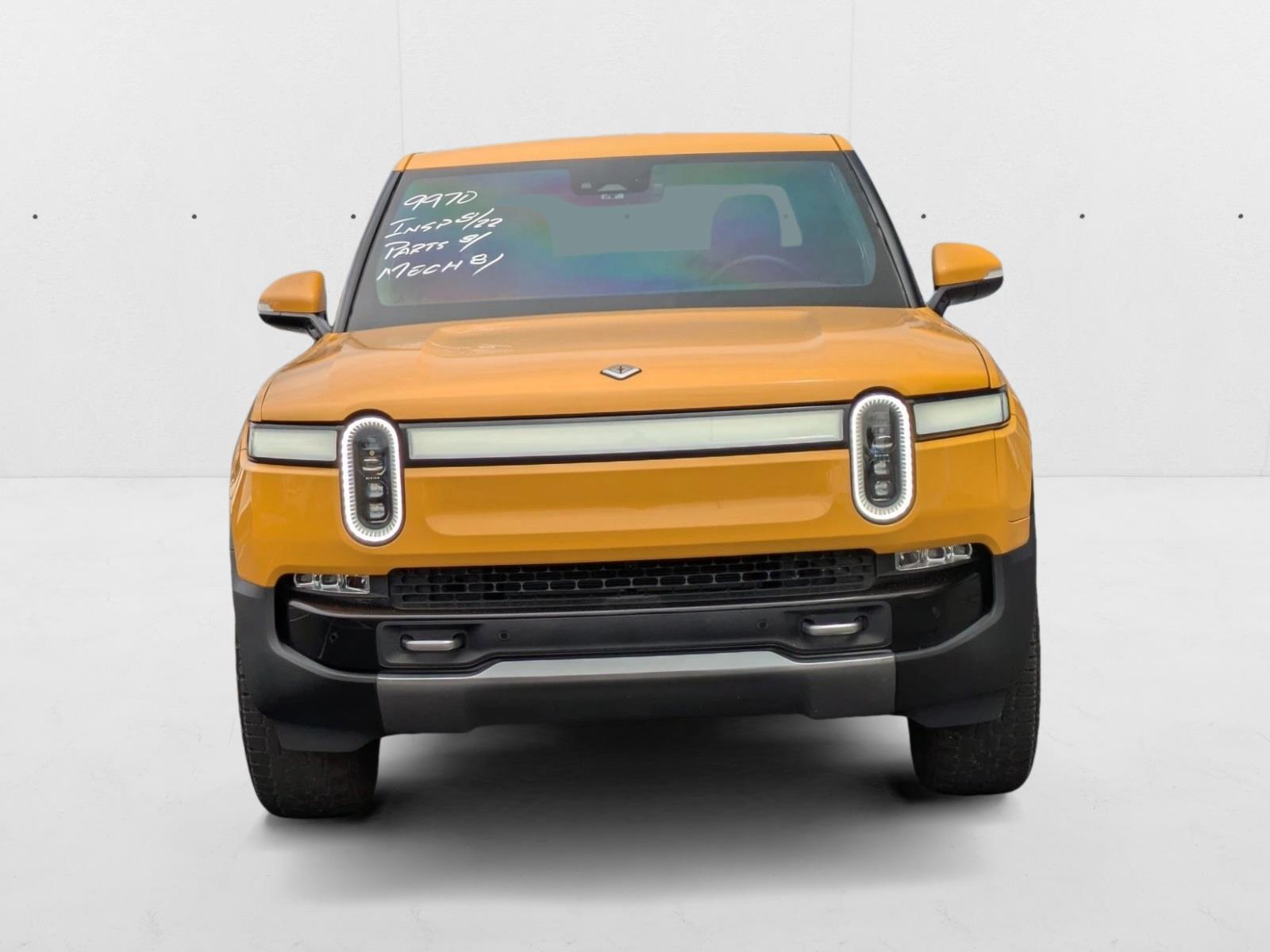 2022 Rivian R1T Adventure photo 2
