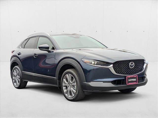 2025 Mazda CX-30 Premium - Photo 6