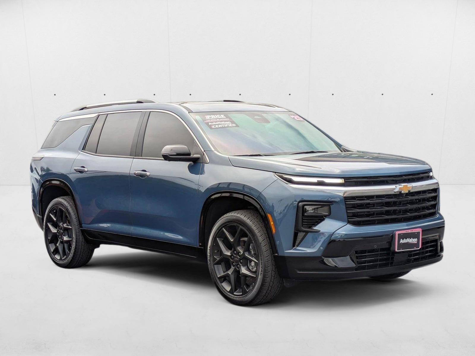 2025 Chevrolet Traverse High Country photo 3