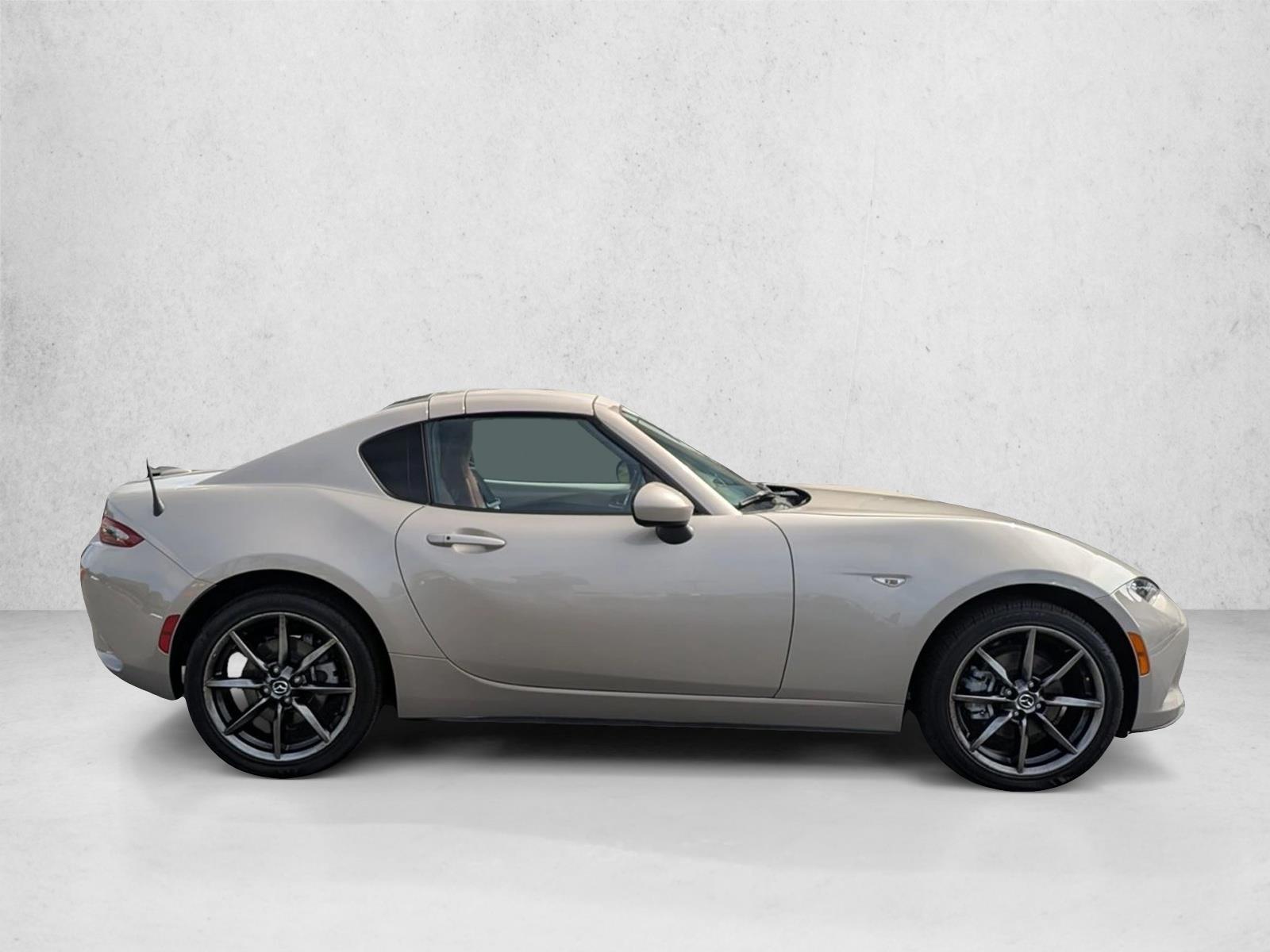 2023 Mazda MX-5 Miata Miata RF Grand Touring photo 4