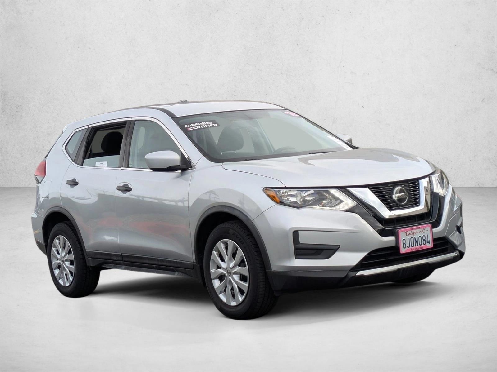2018 Nissan Rogue S photo 3