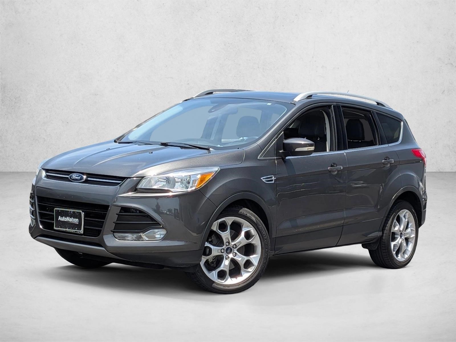 2016 Ford Escape Titanium 4WD's photo