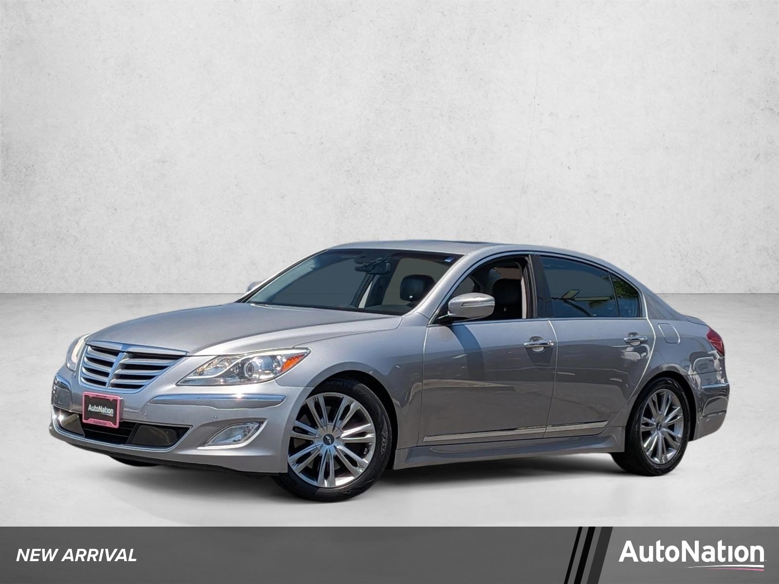 2012 Hyundai Genesis 4.6's photo