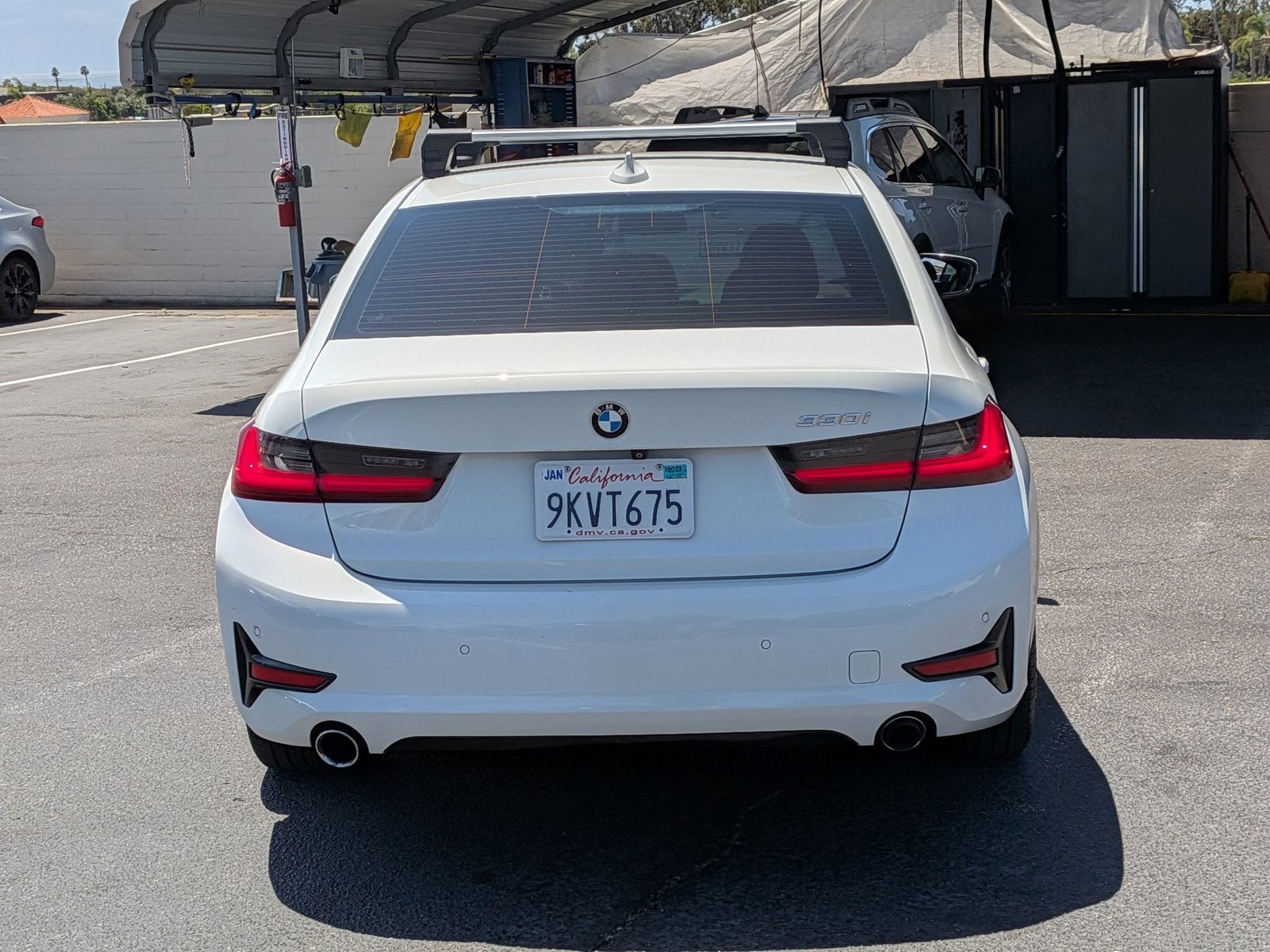 2020 BMW 330i photo 6