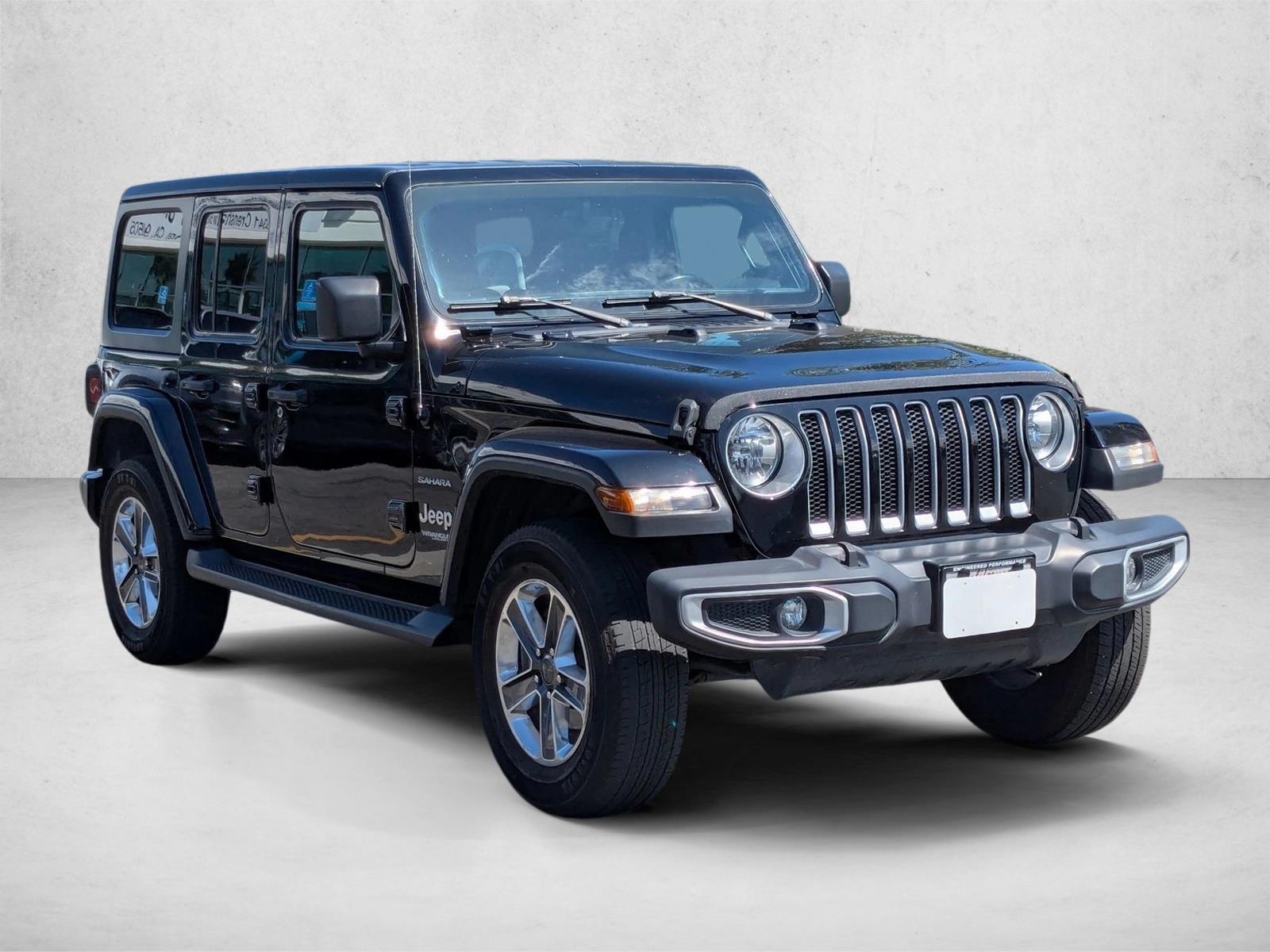 2020 Jeep Wrangler Unlimited Sahara photo 3