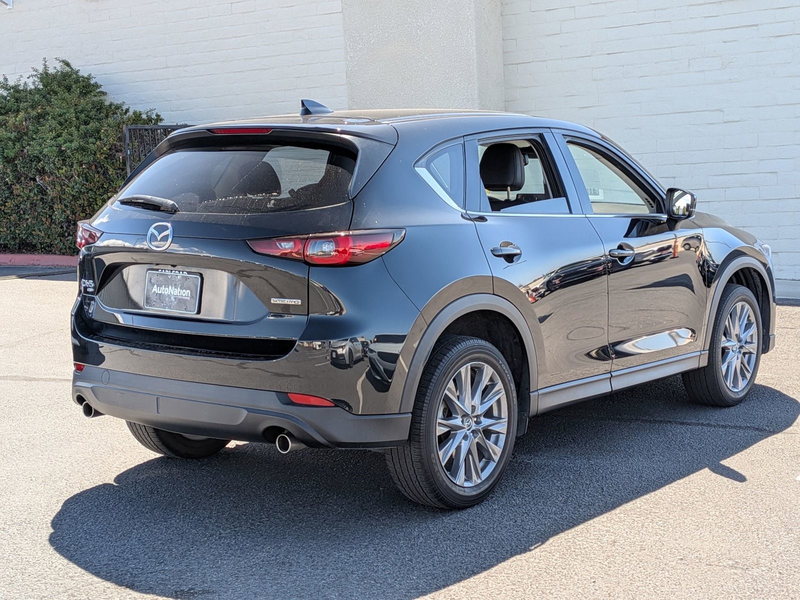 2023 Mazda CX-5 2.5 S Premium Package photo 5