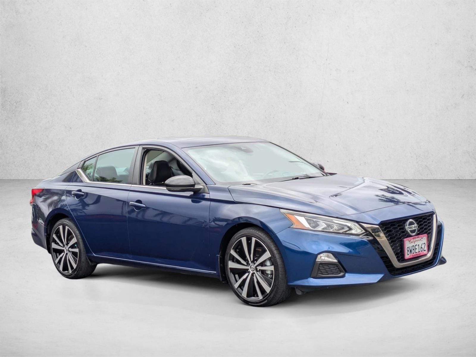 2021 Nissan Altima 2.5 SR photo 3