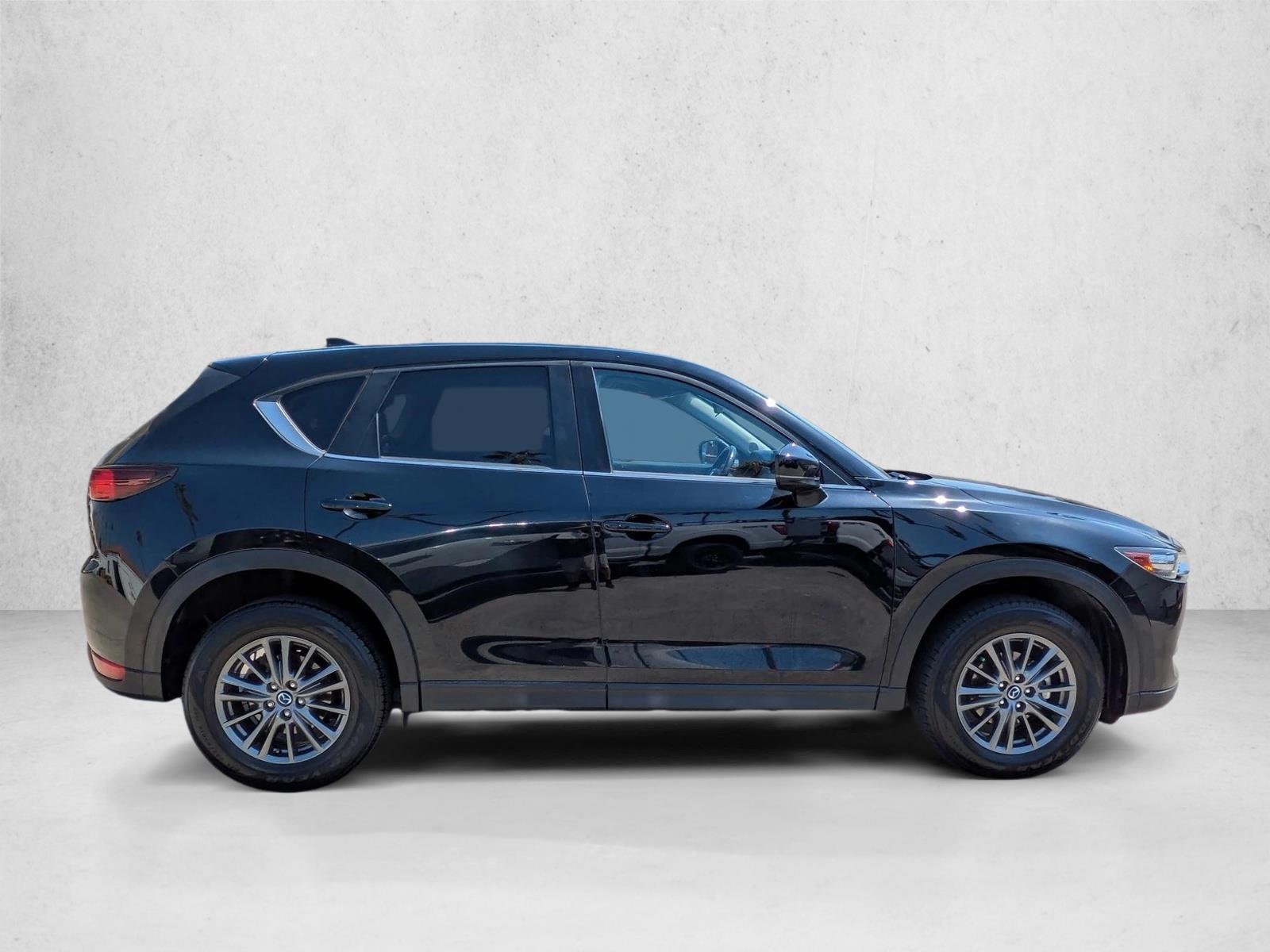 2021 Mazda CX-5 Touring photo 4