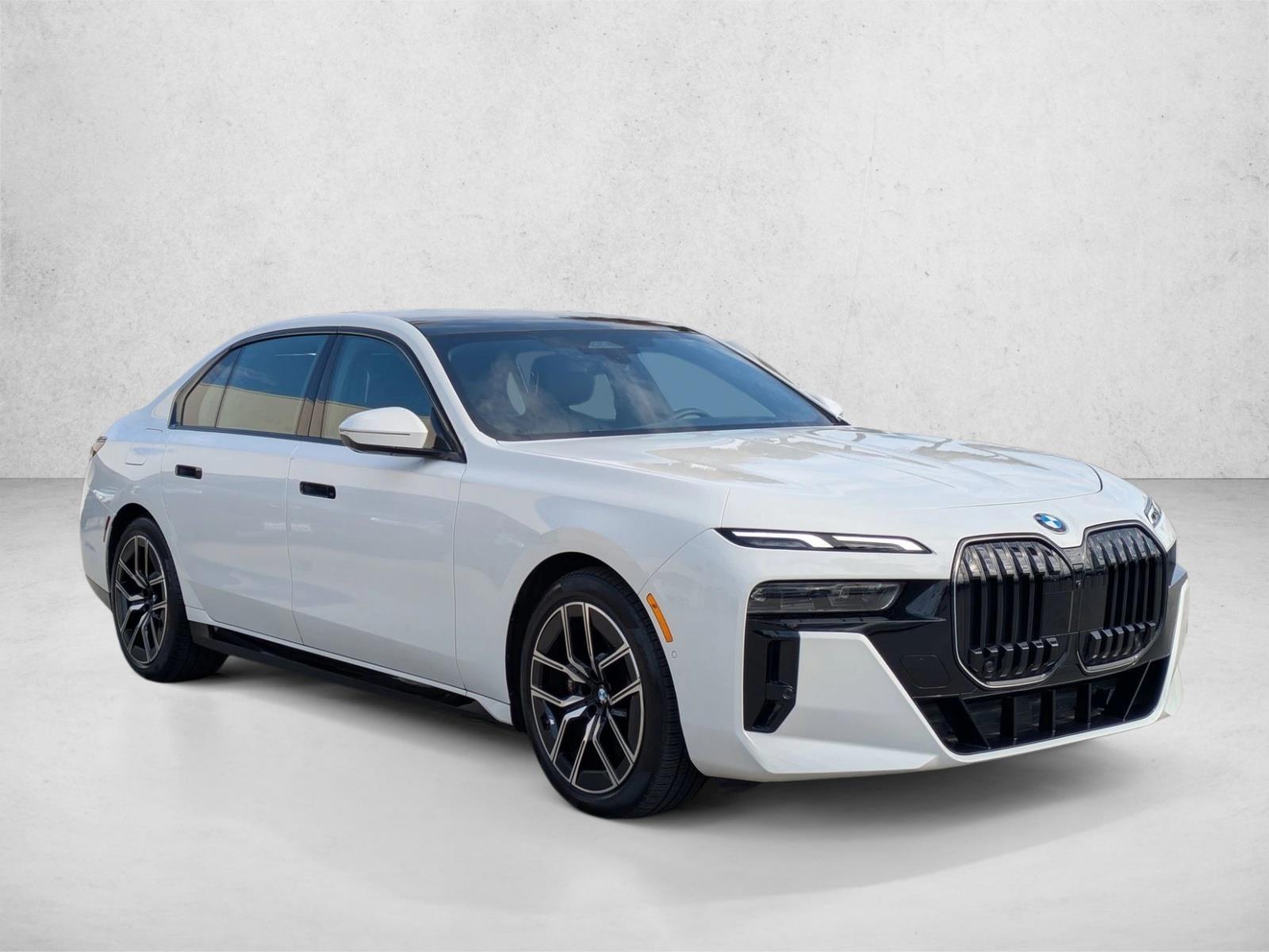 2025 Bmw 740i Sedan photo 3