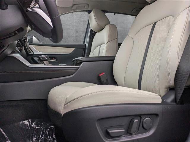 2025 Mazda CX-70 Premium photo 4