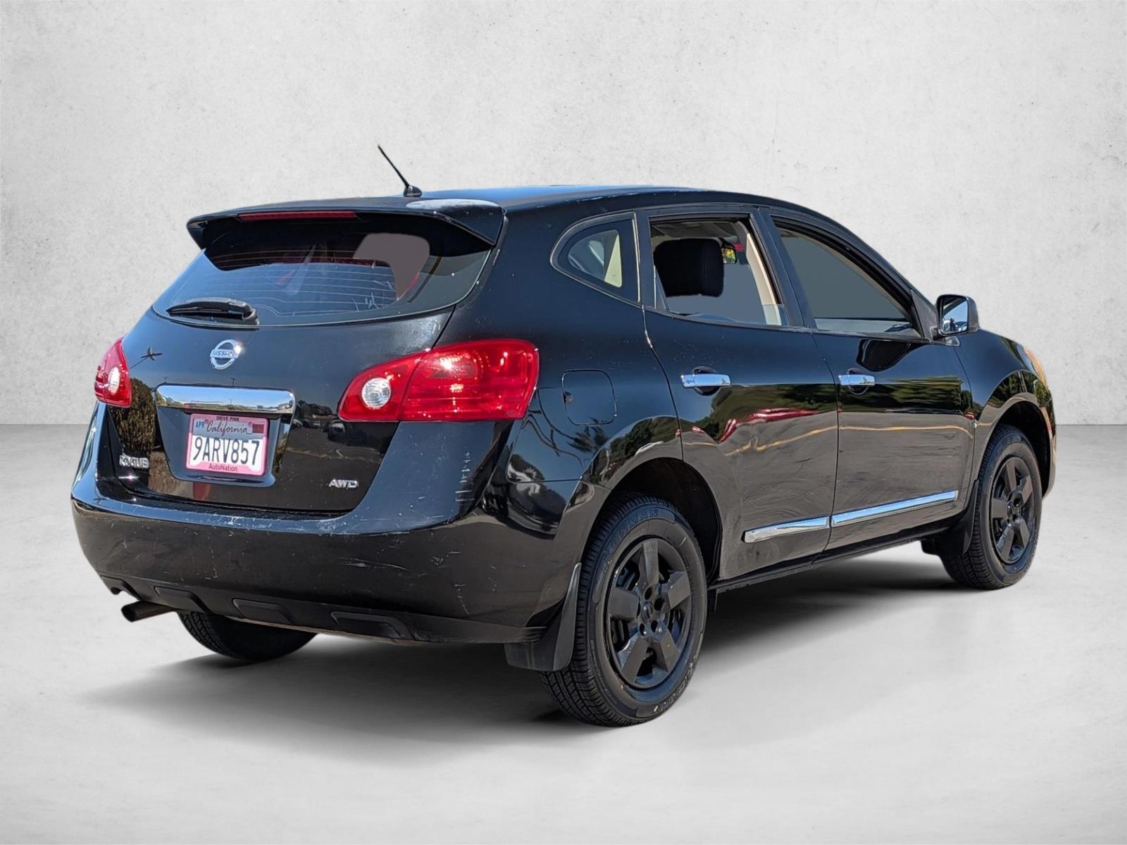 2011 Nissan Rogue S photo 6