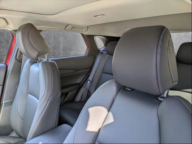 2025 Mazda CX-30 2.5 S Preferred photo 4