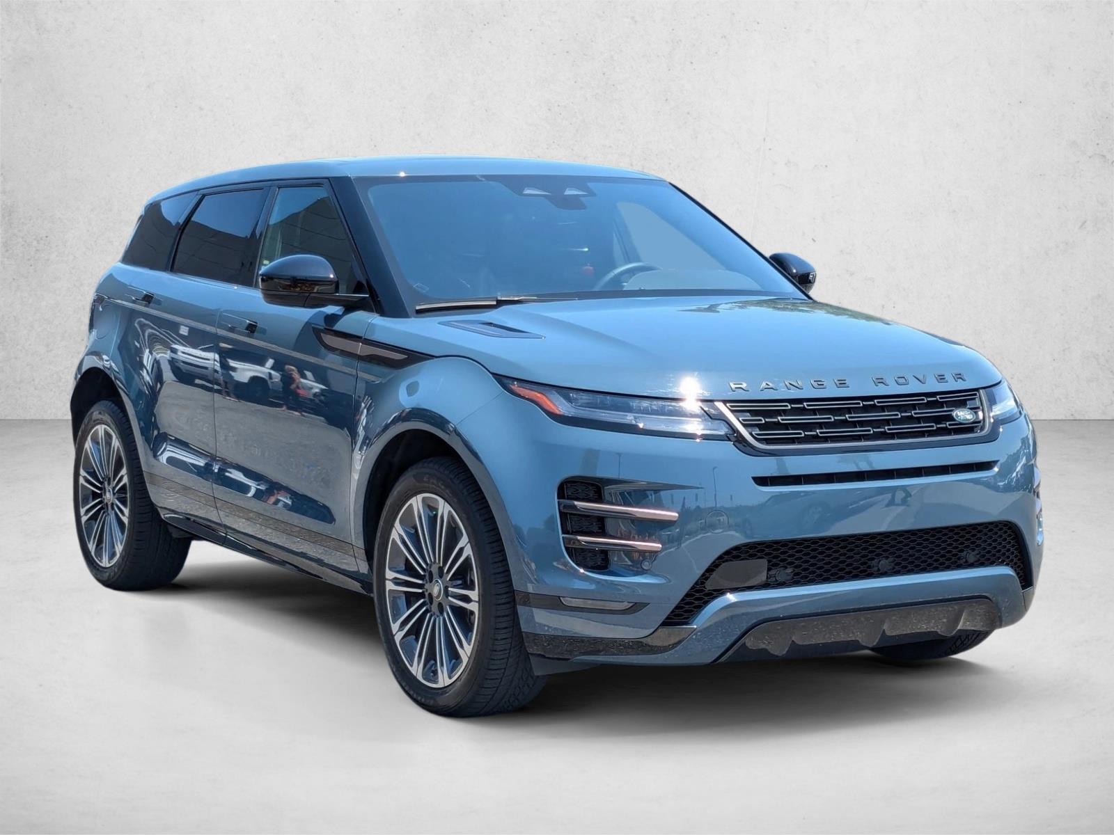 2024 Land Rover Range Rover Evoque Dynamic SE photo 2