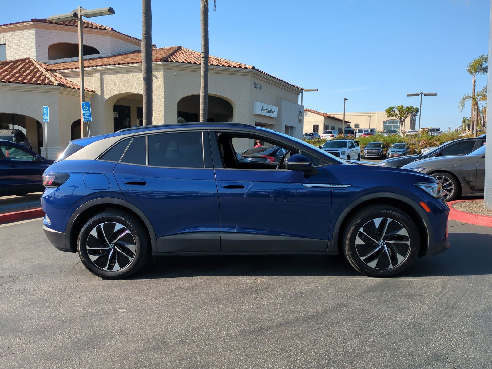 2021 Volkswagen ID.4 Pro S photo 4