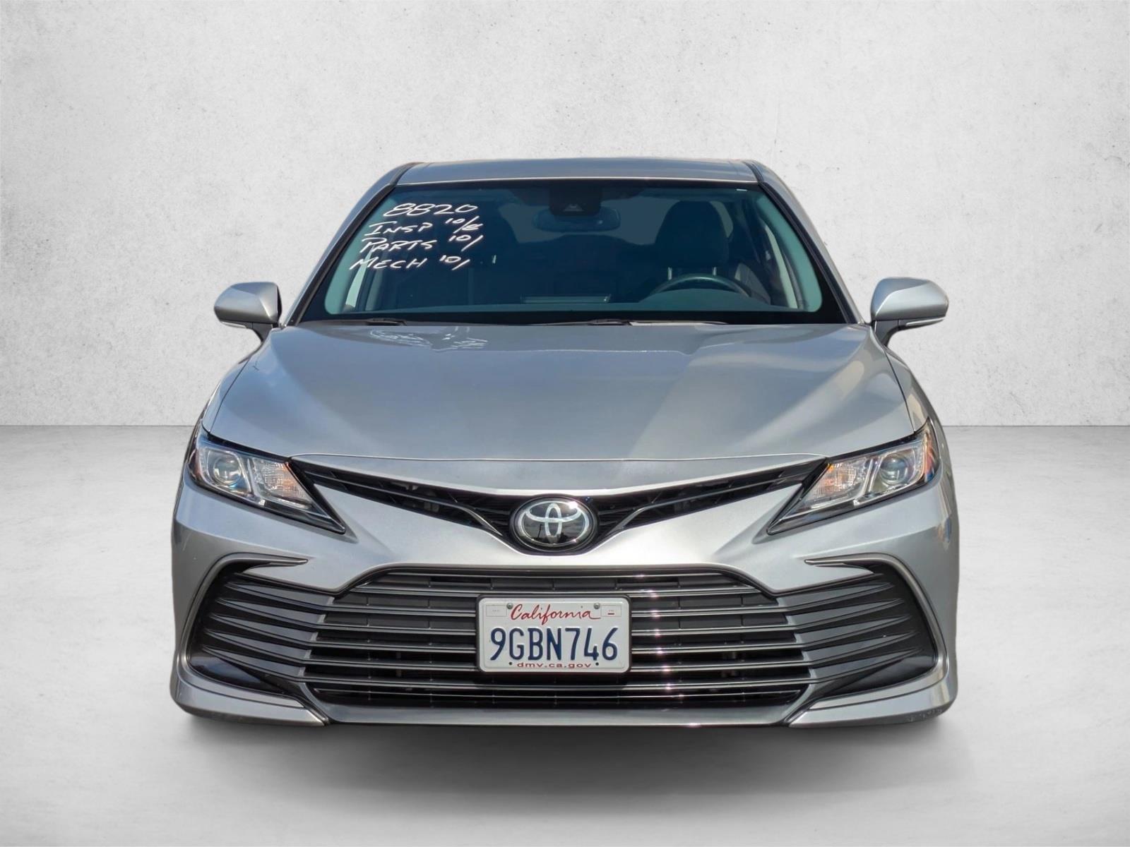 2023 Toyota Camry LE photo 2