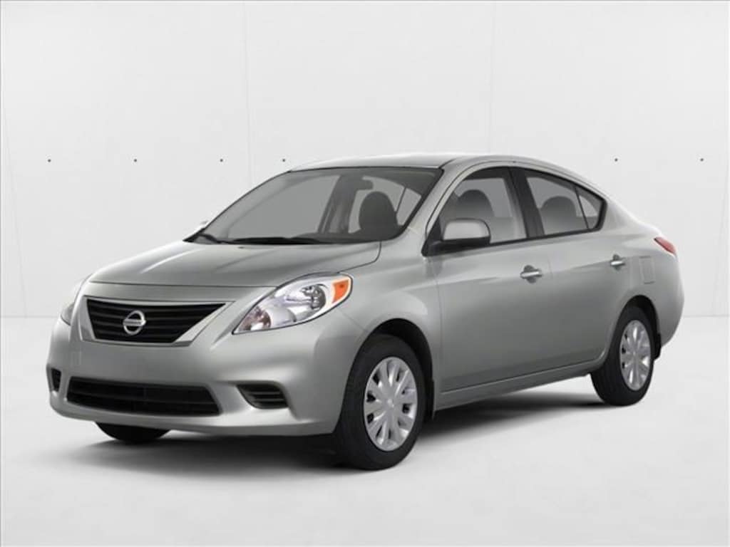 Used 2012 Nissan Versa 1.6 SV Sedan