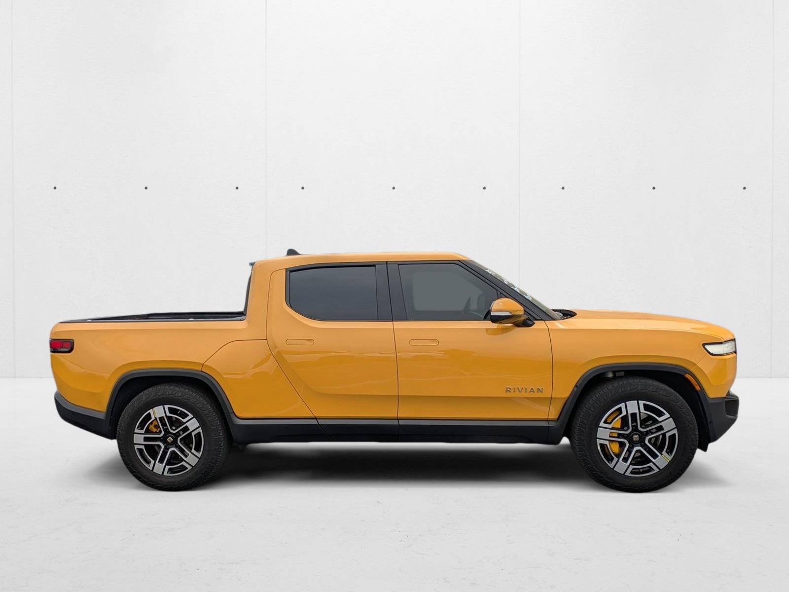 2022 Rivian R1T Adventure photo 4