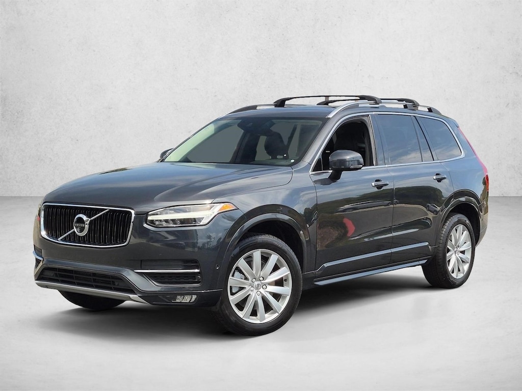 Used 2017 Volvo XC90 T6 AWD Momentum SUV