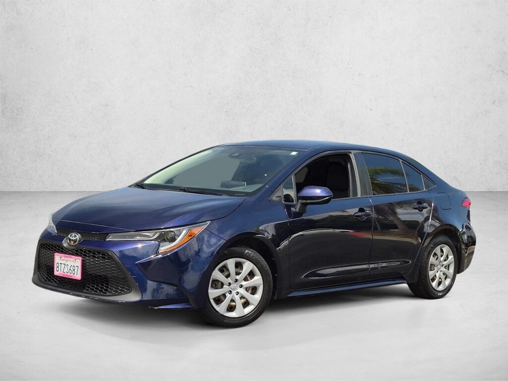 Used 2021 Toyota Corolla LE Sedan