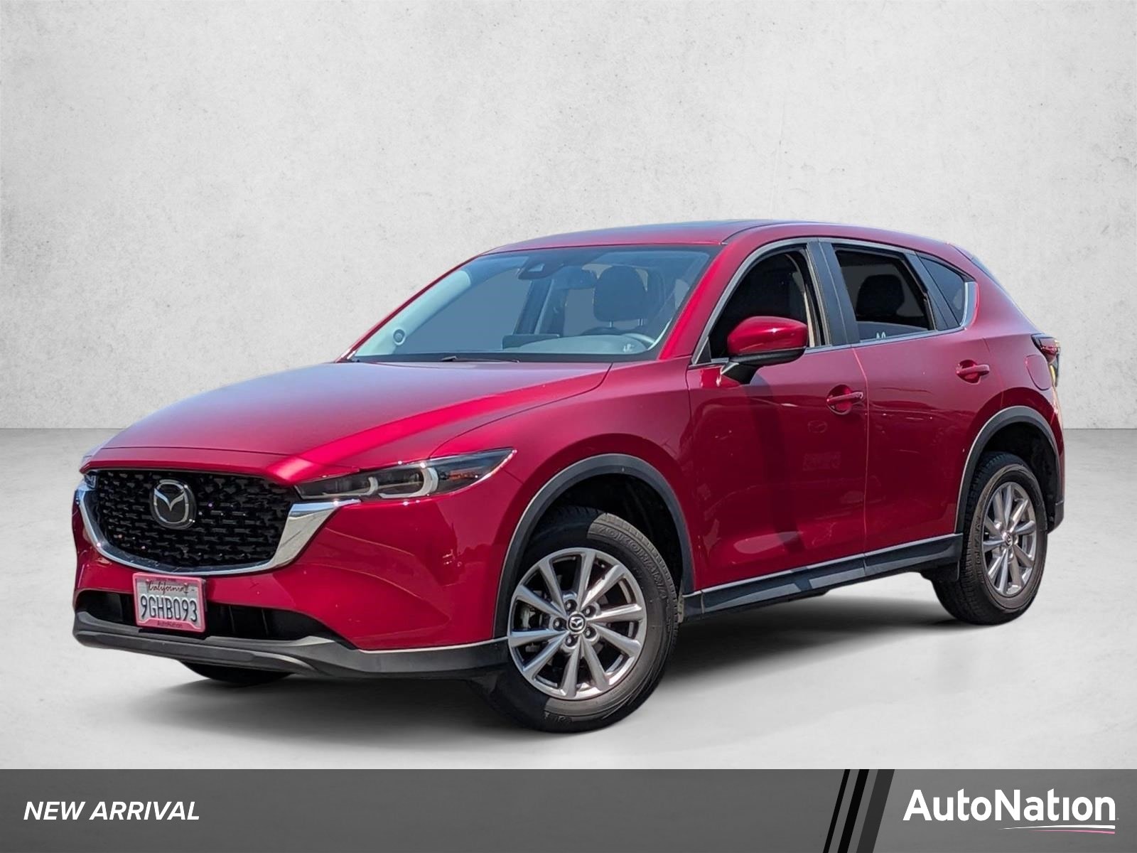 2023 Mazda CX-5 S Preferred package Auto AWD's photo