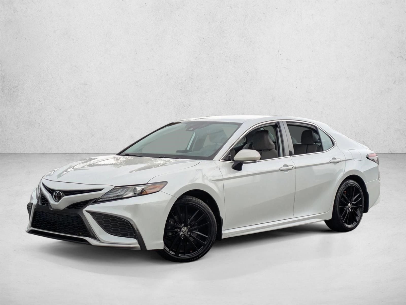 2022 Toyota Camry XSE's photo