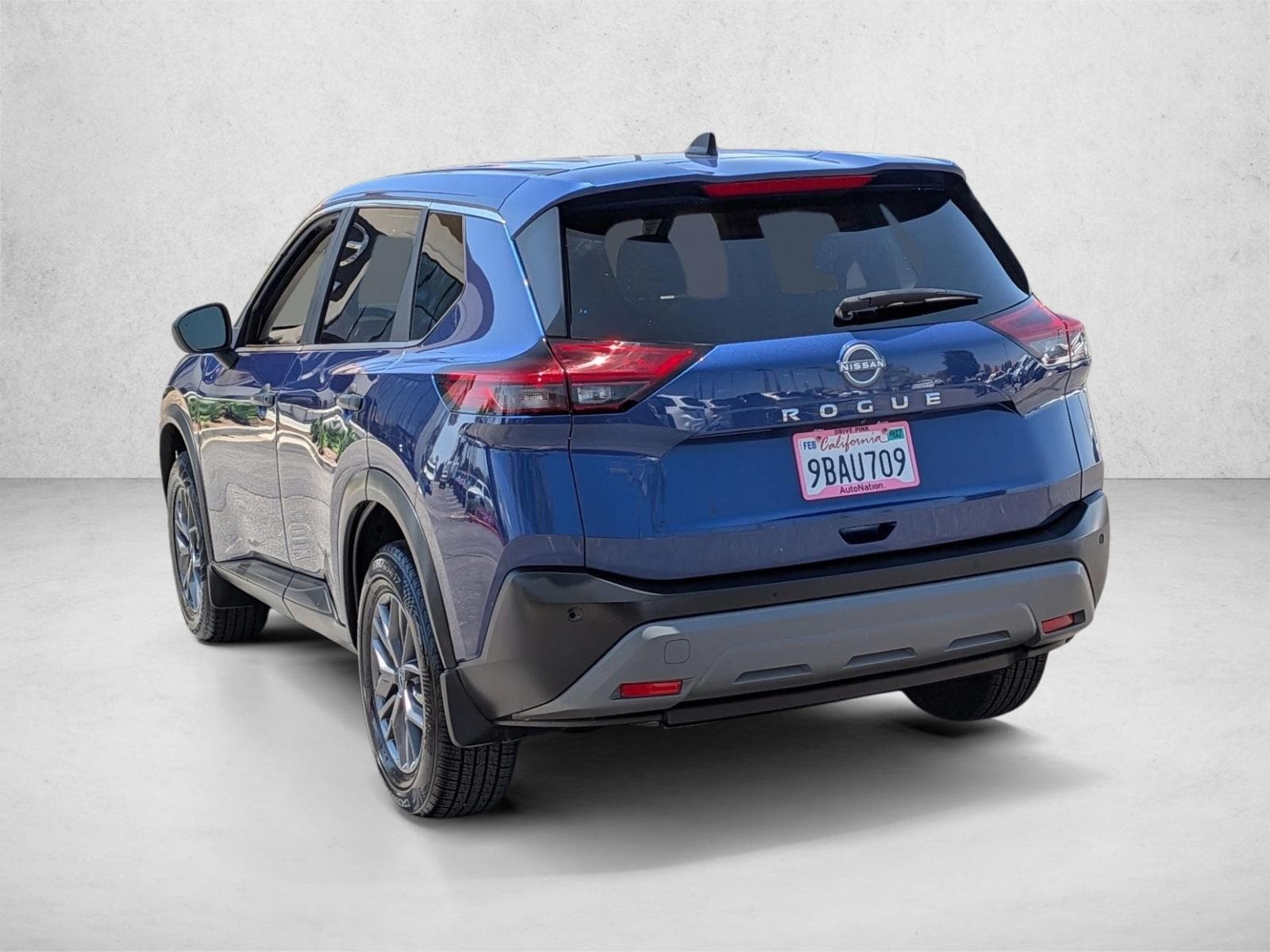 2023 Nissan Rogue S - Photo 8
