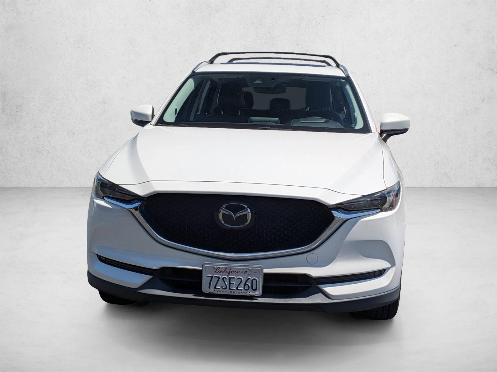 2017 Mazda Mazda CX-5 Grand Touring photo 3