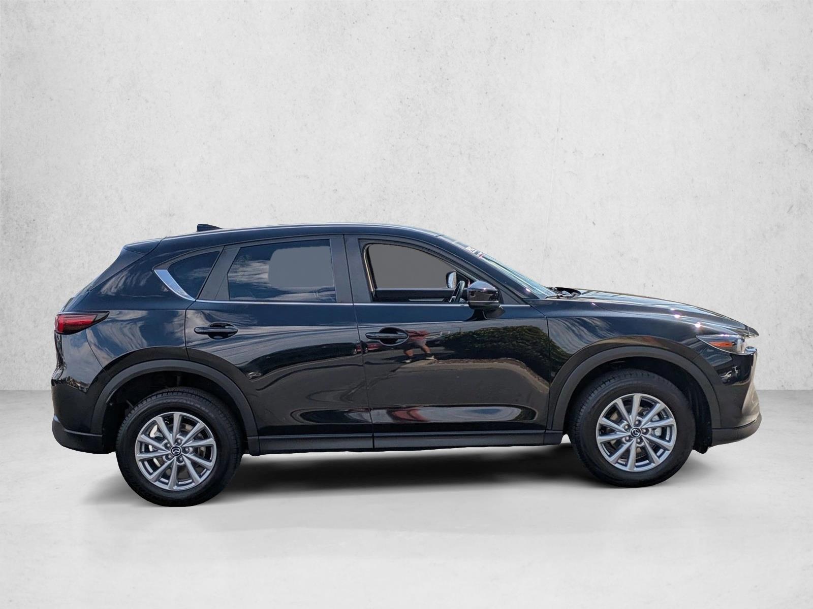 2023 Mazda CX-5 2.5 Select photo 4
