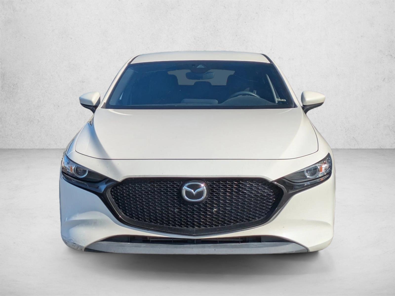 2022 Mazda Mazda3 Hatchback photo 3