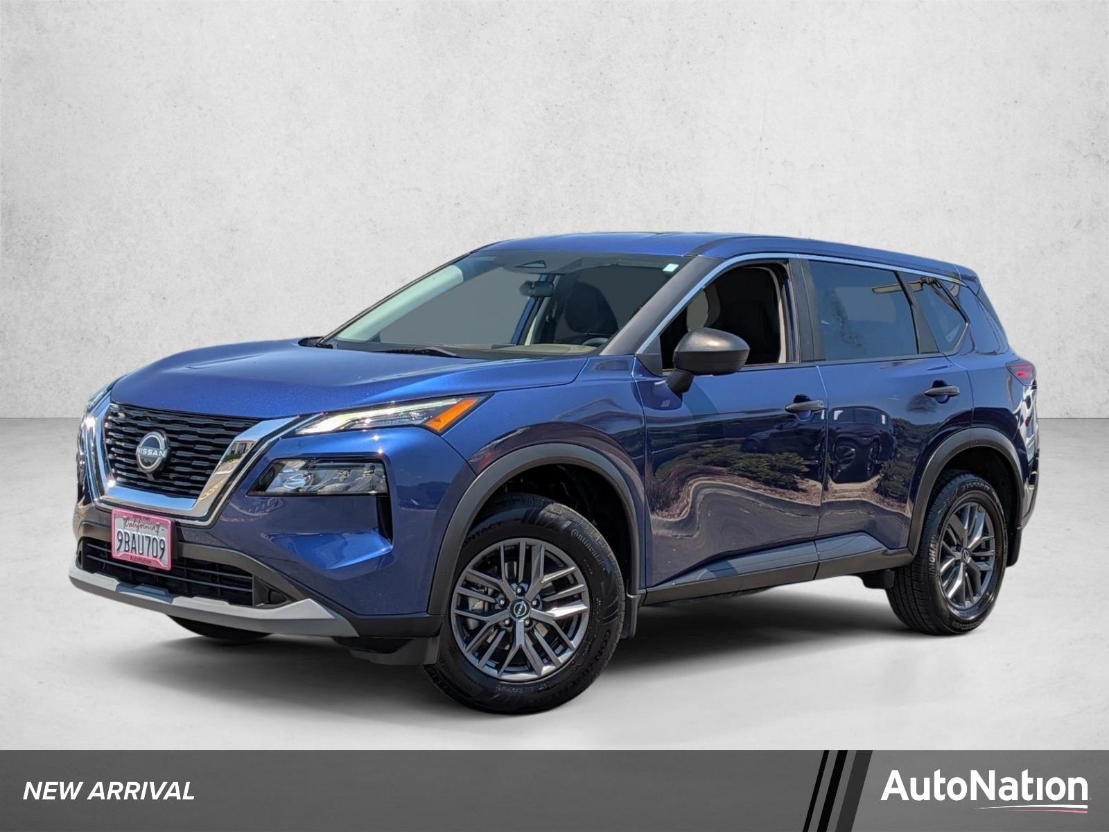2023 Nissan Rogue S FWD's photo