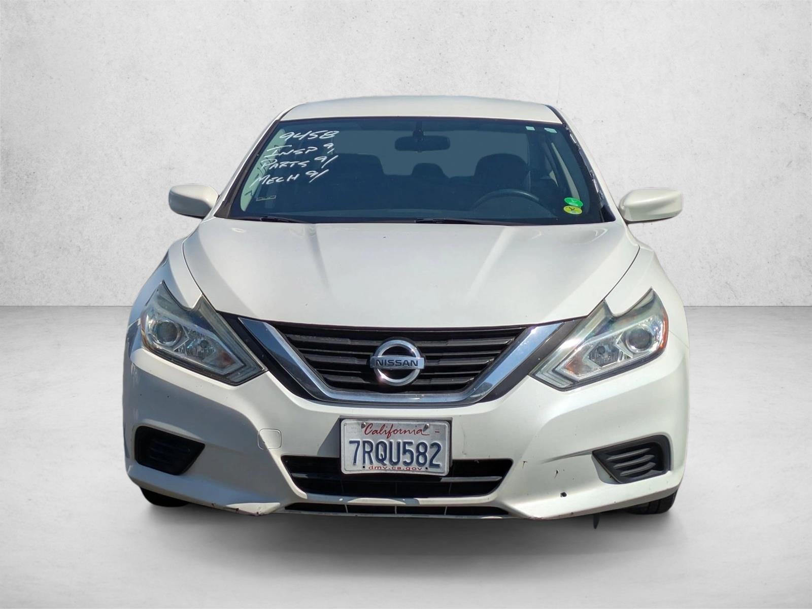2016 Nissan Altima 2.5 S photo 2