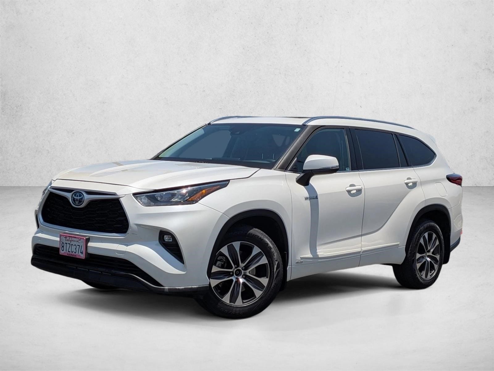 2020 Toyota Highlander XLE Hybrid 4x4's photo