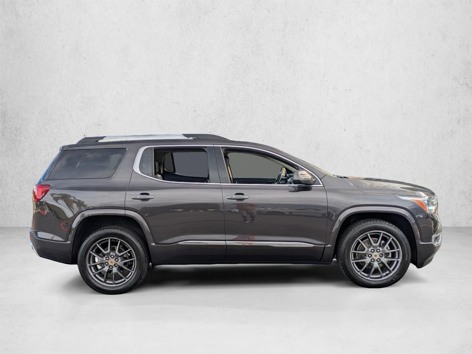 2018 Gmc Acadia Denali photo 4