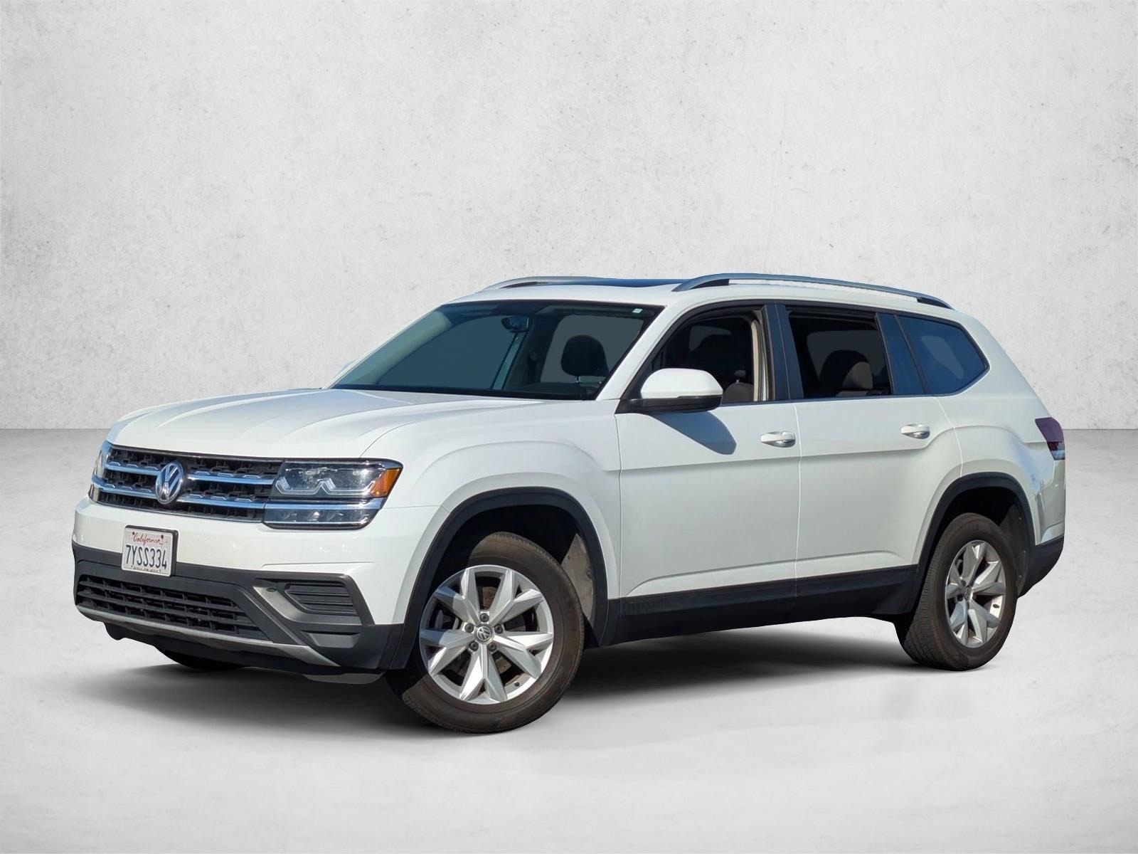2018 Volkswagen Atlas S's photo