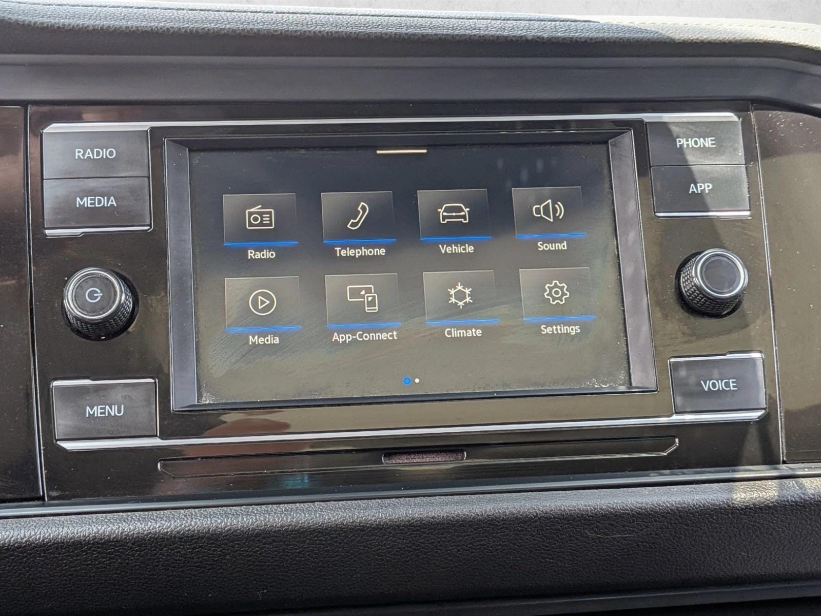2022 Volkswagen Jetta SE - Photo 15