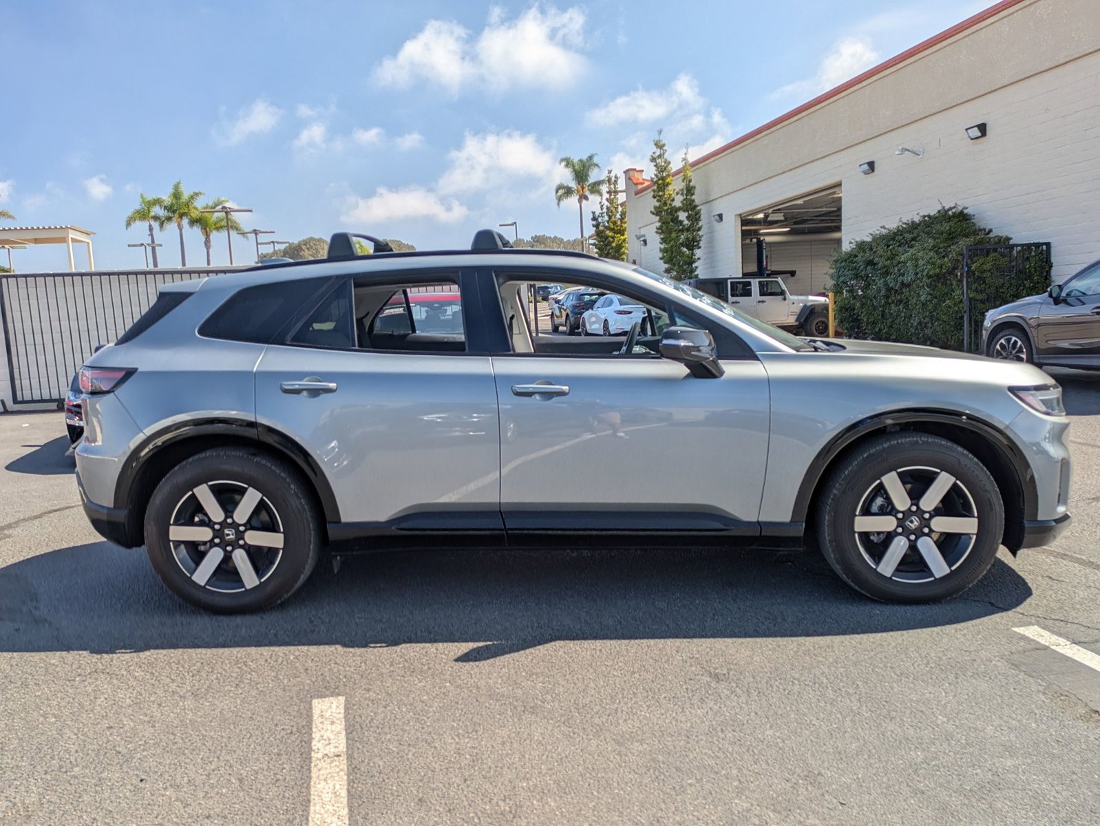 2024 Honda Prologue Touring photo 3