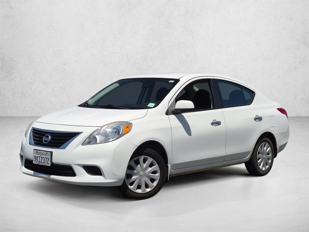 Used 2012 Nissan Versa 1.6 SV Sedan