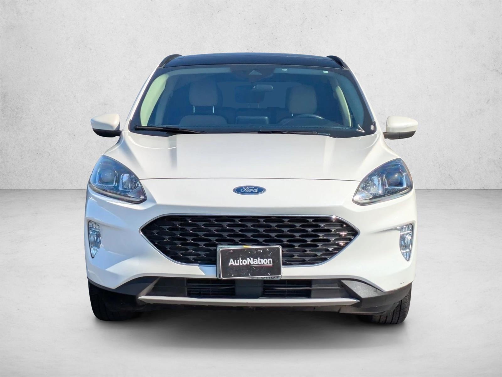 2020 Ford Escape SEL photo 2