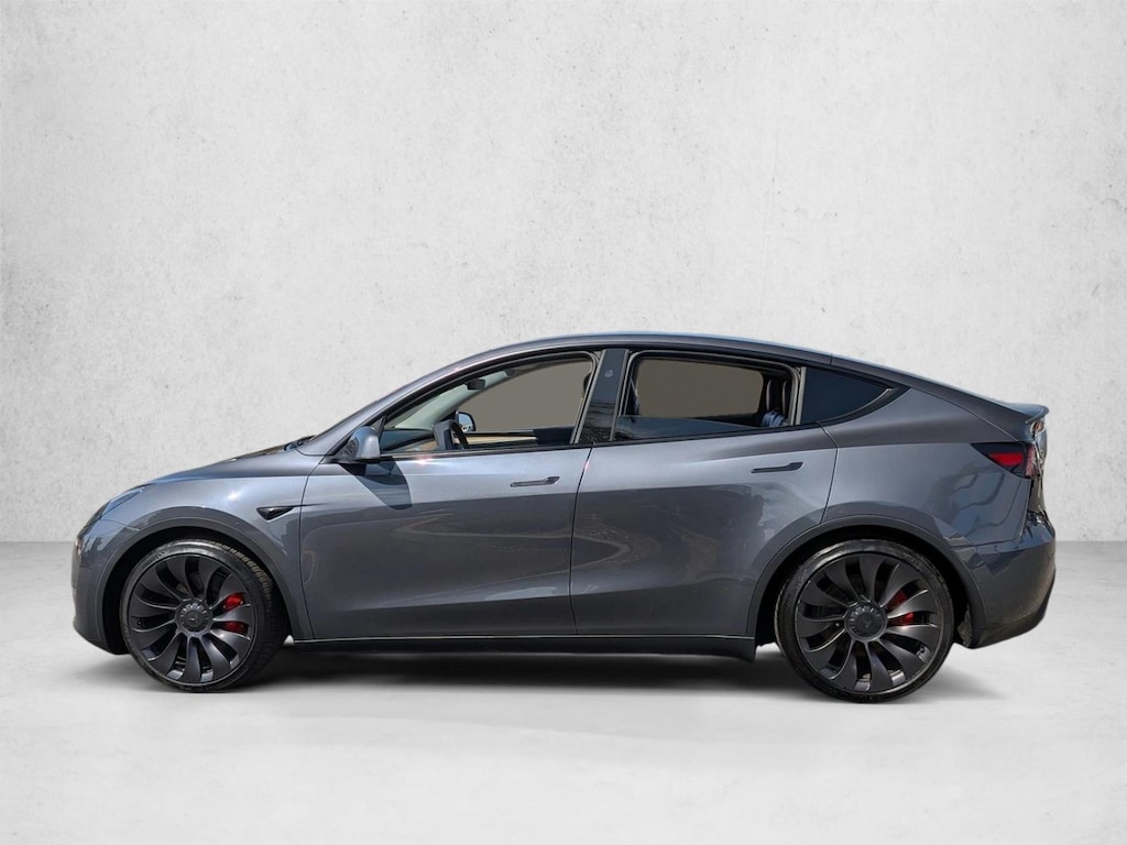 Used 2023 Tesla Model Y Performance SUV