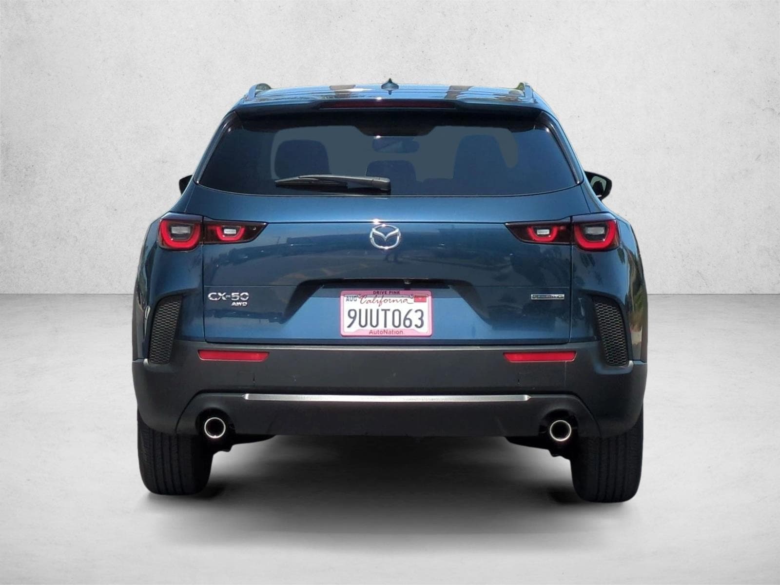 2025 Mazda CX-50 2.5 S Premium Package photo 3