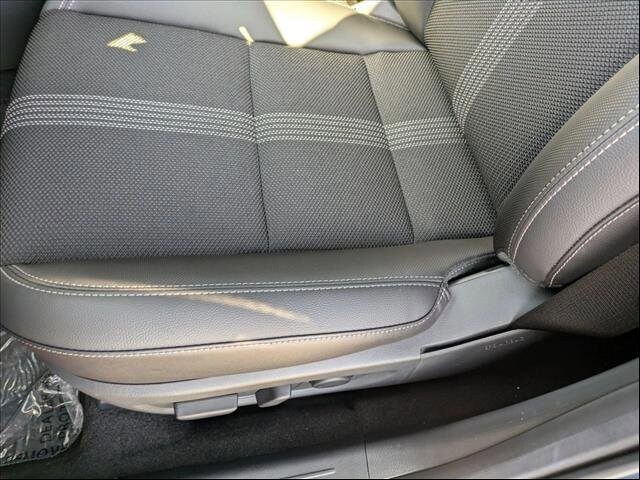 2025 Mazda CX-50 2.5 S Premium photo 4