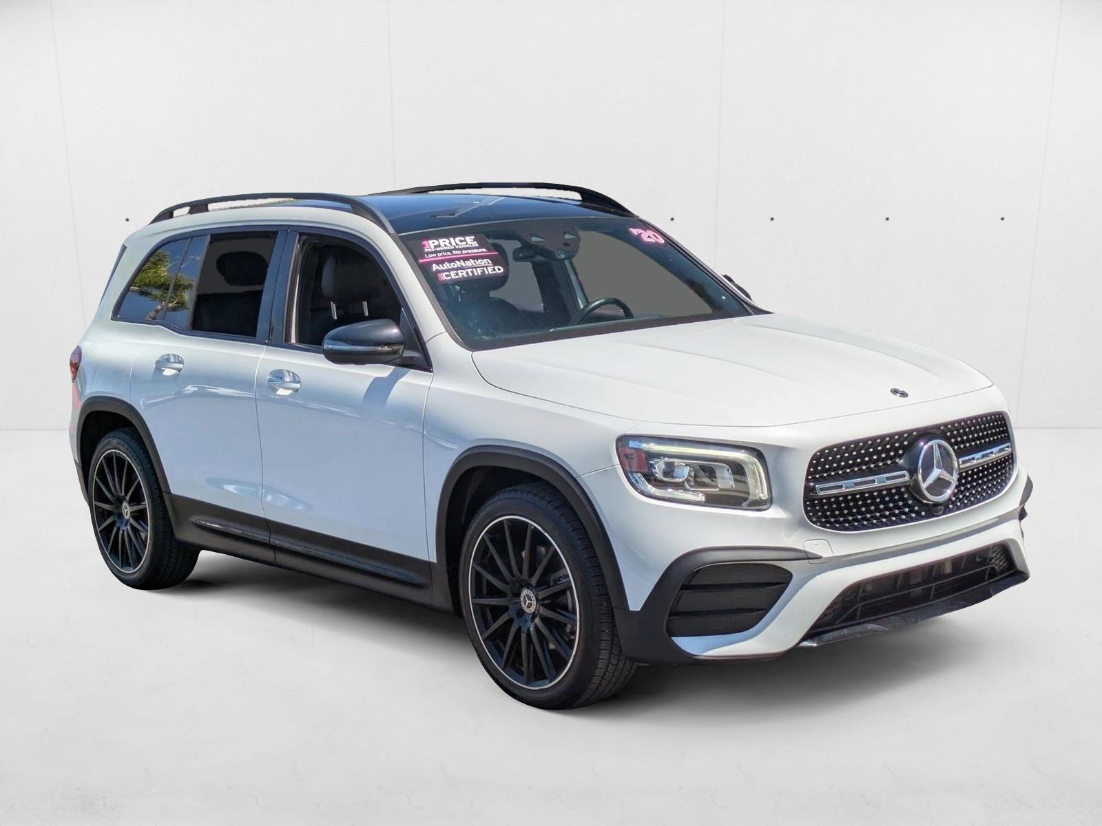 2020 Mercedes Benz GLB 250 photo 3