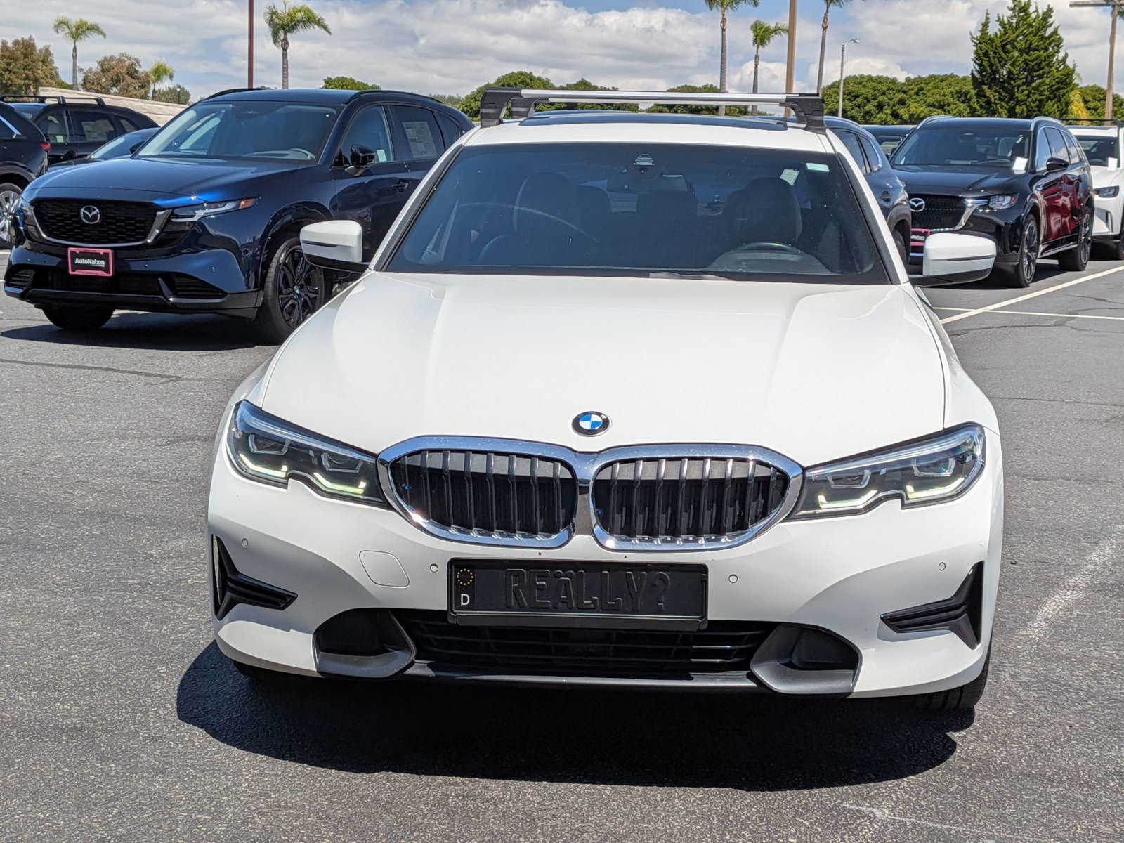 2020 BMW 330i photo 2