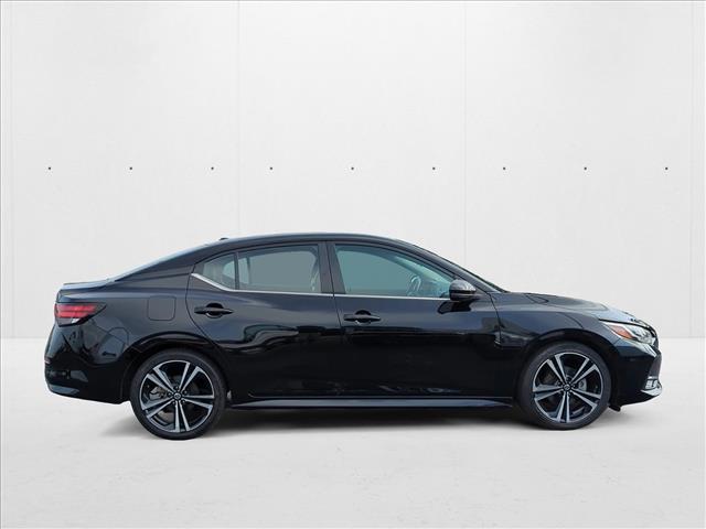 2022 Nissan Sentra SR photo 4