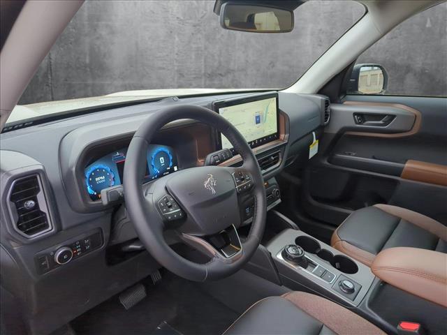 2025 Ford Bronco Sport Outer Banks photo 3