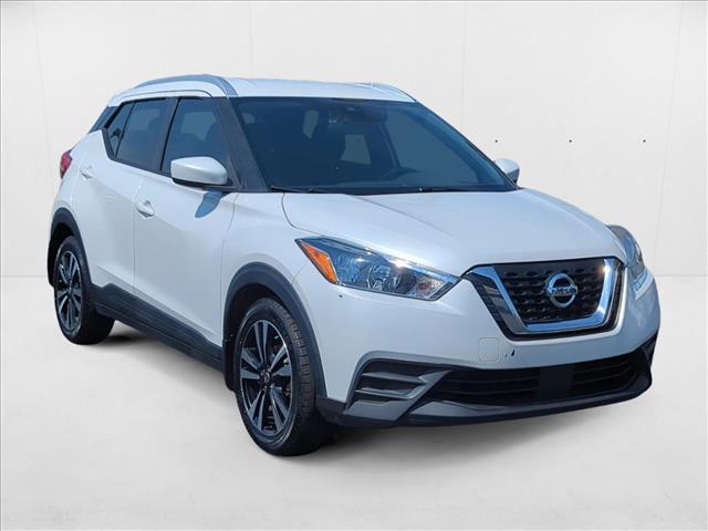 2020 Nissan Kicks SV photo 3