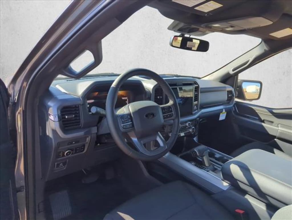 New 2025 Ford F-150 XLT Truck SuperCrew Cab