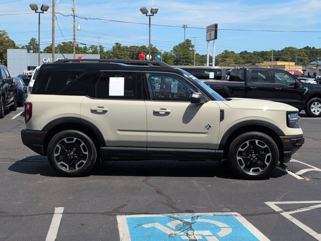 2024 Ford Bronco Sport Outer Banks photo 4