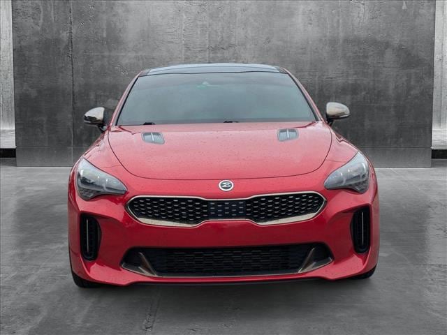 Used 2019 Kia Stinger GT1 with VIN KNAE45LC2K6061537 for sale in Memphis, TN