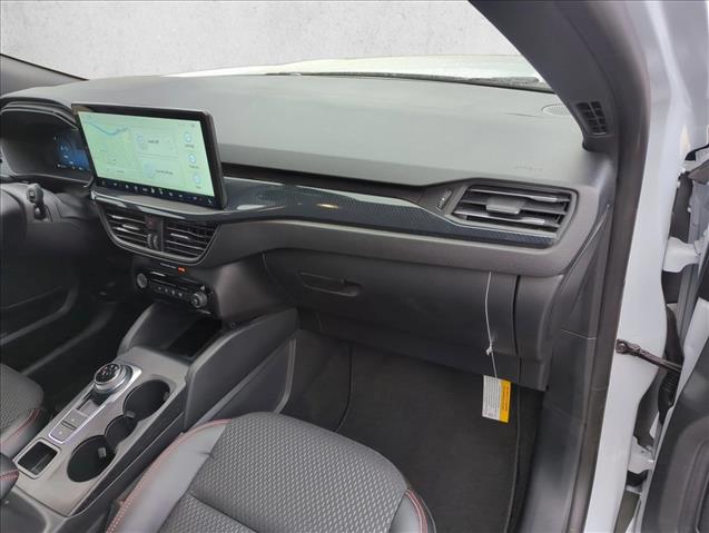 2025 Ford Escape ST-Line Elite photo 4